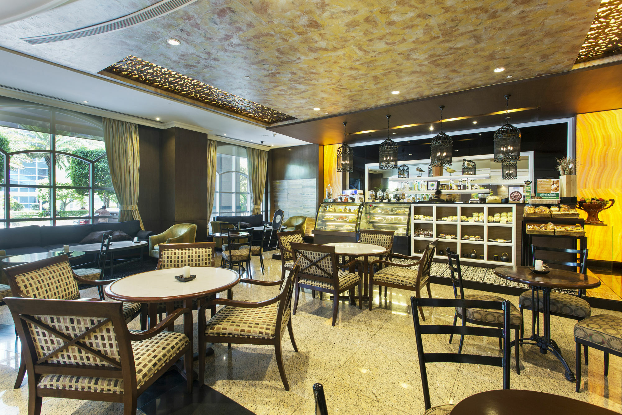 The Bellevue Manila Hotel Muntinlupa City Exterior foto
